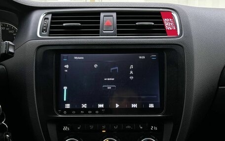 Volkswagen Jetta VI, 2013 год, 849 000 рублей, 18 фотография