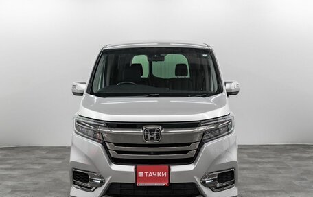 Honda Stepwgn IV, 2018 год, 2 250 000 рублей, 3 фотография