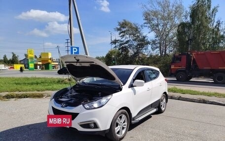 Hyundai ix35 I рестайлинг, 2013 год, 2 050 000 рублей, 2 фотография