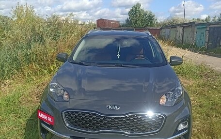 KIA Sportage IV рестайлинг, 2018 год, 1 950 000 рублей, 2 фотография