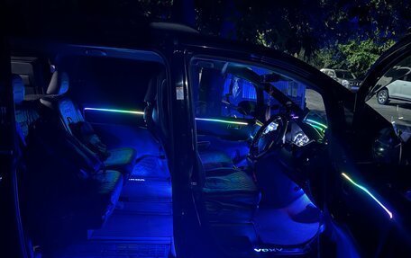 Toyota Voxy III, 2018 год, 2 385 000 рублей, 23 фотография