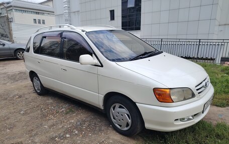 Toyota Ipsum II, 2000 год, 500 000 рублей, 5 фотография
