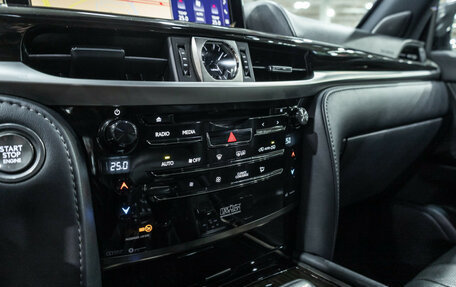 Lexus LX III, 2020 год, 8 299 700 рублей, 21 фотография