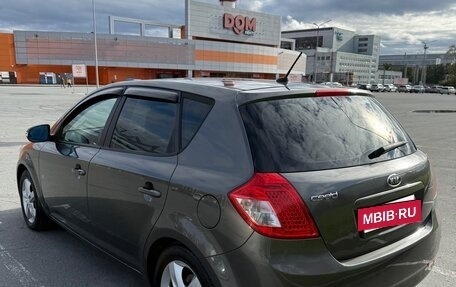 KIA cee'd I рестайлинг, 2010 год, 685 000 рублей, 6 фотография