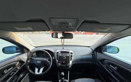 KIA cee'd I рестайлинг, 2010 год, 685 000 рублей, 16 фотография