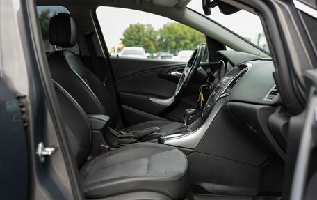 Opel Astra J, 2013 год, 670 000 рублей, 19 фотография