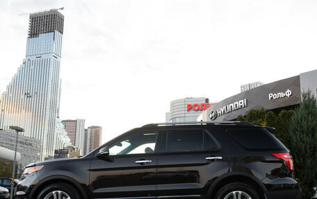 Ford Explorer VI, 2013 год, 1 398 000 рублей, 6 фотография