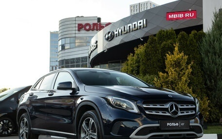 Mercedes-Benz GLA, 2018 год, 1 688 000 рублей, 2 фотография