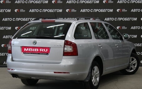 Skoda Octavia, 2011 год, 693 000 рублей, 2 фотография