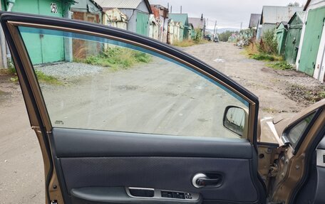 Nissan Tiida, 2008 год, 600 000 рублей, 23 фотография
