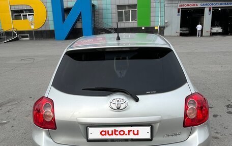 Toyota Auris II, 2006 год, 680 000 рублей, 4 фотография