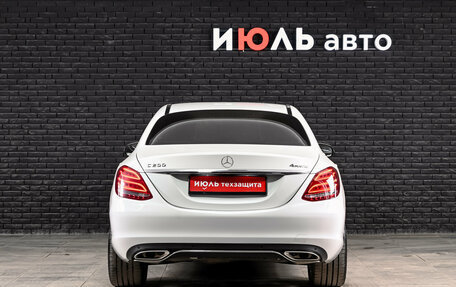 Mercedes-Benz C-Класс, 2017 год, 2 450 000 рублей, 5 фотография