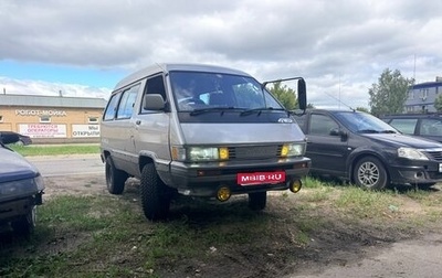 Toyota Town Ace III, 1987 год, 270 000 рублей, 1 фотография