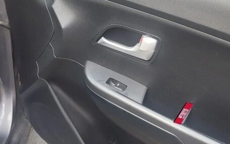 KIA Rio III рестайлинг, 2015 год, 1 000 000 рублей, 8 фотография
