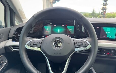 Volkswagen Golf VIII, 2021 год, 1 677 000 рублей, 11 фотография