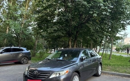 Toyota Camry, 2011 год, 1 290 000 рублей, 1 фотография
