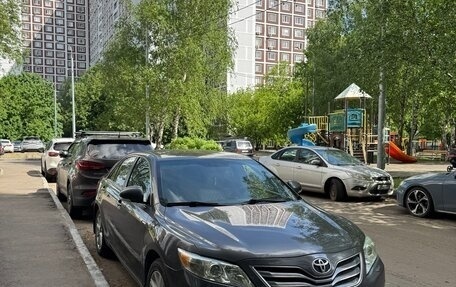 Toyota Camry, 2011 год, 1 290 000 рублей, 10 фотография