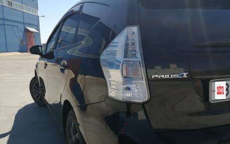 Toyota Prius Alpha I (ZVW40/41), 2013 год, 1 000 000 рублей, 9 фотография