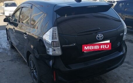 Toyota Prius Alpha I (ZVW40/41), 2013 год, 1 000 000 рублей, 12 фотография