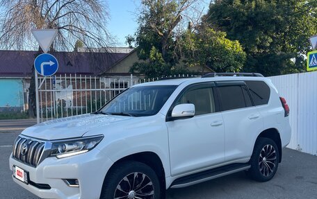 Toyota Land Cruiser Prado 150 рестайлинг 2, 2017 год, 4 850 000 рублей, 3 фотография
