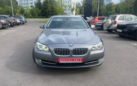 BMW 5 серия, 2013 год, 2 100 000 рублей, 2 фотография