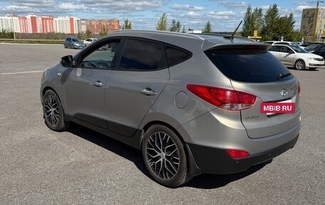 Hyundai ix35 I рестайлинг, 2011 год, 1 225 000 рублей, 4 фотография