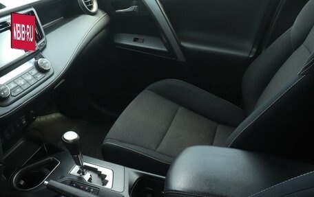 Toyota RAV4, 2016 год, 2 260 000 рублей, 14 фотография