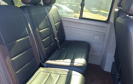 Volkswagen Caravelle T5, 2013 год, 1 980 000 рублей, 9 фотография