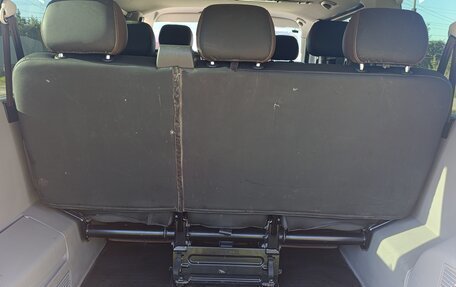 Volkswagen Caravelle T5, 2013 год, 1 980 000 рублей, 10 фотография