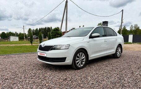 Skoda Rapid I, 2019 год, 1 300 000 рублей, 4 фотография