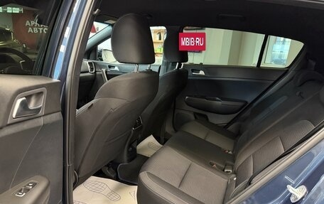 KIA Sportage IV рестайлинг, 2019 год, 2 050 000 рублей, 6 фотография