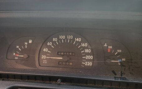 Opel Omega A, 1987 год, 100 000 рублей, 9 фотография