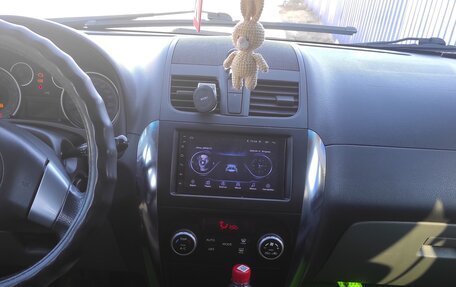 Suzuki SX4 II рестайлинг, 2010 год, 700 000 рублей, 15 фотография