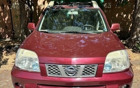 Nissan X-Trail, 2007 год, 850 000 рублей, 2 фотография