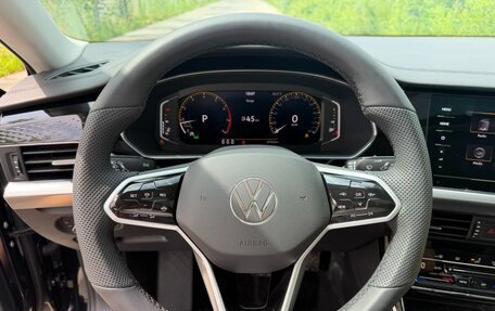 Volkswagen Passat B8 рестайлинг, 2022 год, 2 170 000 рублей, 11 фотография