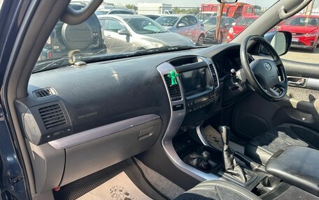 Toyota Land Cruiser Prado 120 рестайлинг, 2003 год, 1 879 000 рублей, 13 фотография