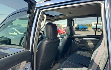 Toyota Land Cruiser Prado 120 рестайлинг, 2003 год, 1 879 000 рублей, 19 фотография
