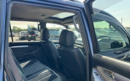 Toyota Land Cruiser Prado 120 рестайлинг, 2003 год, 1 879 000 рублей, 20 фотография