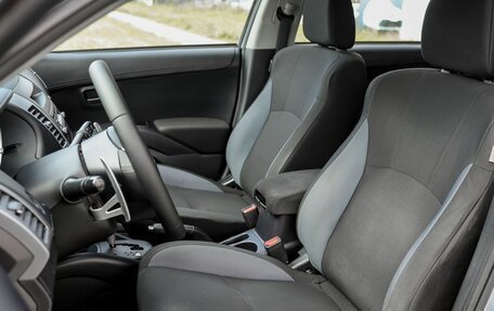 Mitsubishi Outlander III рестайлинг 3, 2011 год, 1 349 000 рублей, 11 фотография