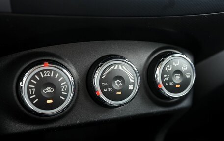 Mitsubishi Outlander III рестайлинг 3, 2011 год, 1 349 000 рублей, 20 фотография