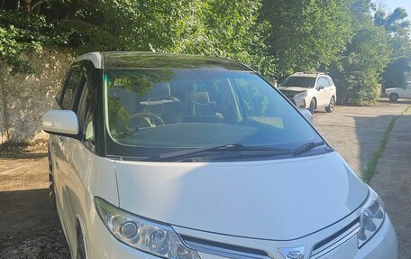 Toyota Estima III рестайлинг -2, 2010 год, 2 000 000 рублей, 1 фотография
