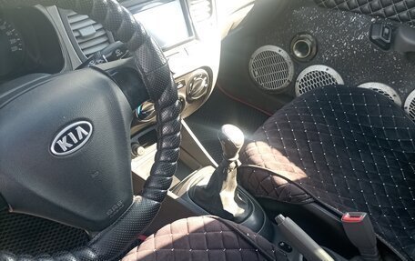 KIA Rio II, 2007 год, 399 999 рублей, 1 фотография