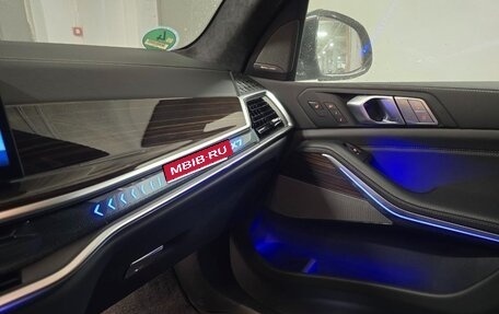 BMW X7, 2025 год, 17 600 000 рублей, 15 фотография