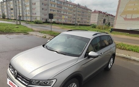 Volkswagen Tiguan II, 2020 год, 2 850 000 рублей, 9 фотография