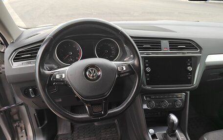 Volkswagen Tiguan II, 2020 год, 2 850 000 рублей, 35 фотография