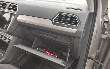 Volkswagen Tiguan II, 2020 год, 2 850 000 рублей, 34 фотография