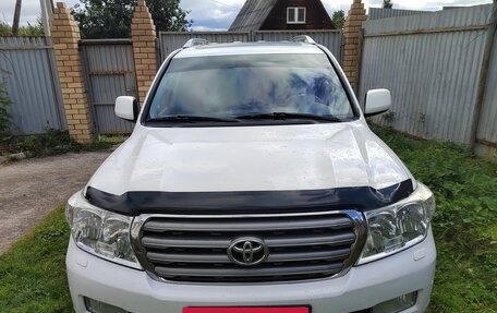 Toyota Land Cruiser 200, 2011 год, 2 300 000 рублей, 8 фотография