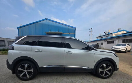 Peugeot 5008 II, 2021 год, 2 150 000 рублей, 3 фотография
