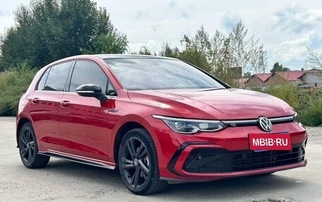 Volkswagen Golf VIII, 2022 год, 1 970 000 рублей, 3 фотография