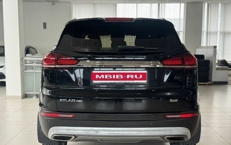 Geely Atlas, 2021 год, 1 600 000 рублей, 5 фотография